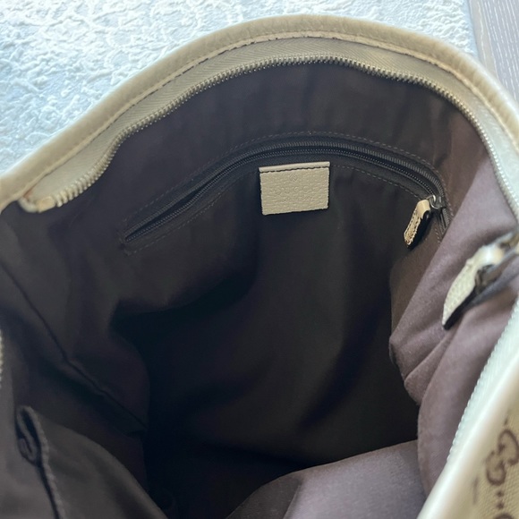 Authentic Gucci GG Canvas and Leather Abbey Messenger Bag - Picture 13 of 16